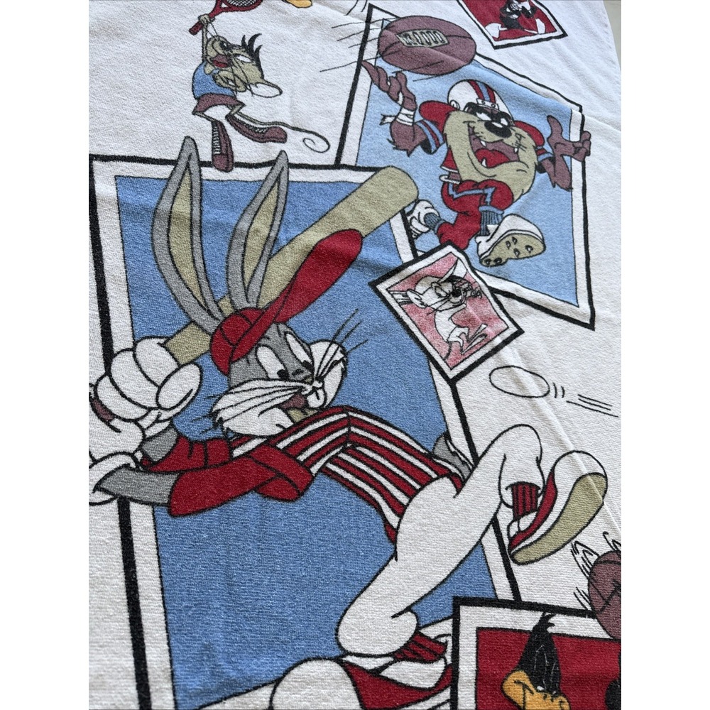 VTG 1990s Looney Tunes Beach Towel Olympic Sports‎ Bugs Bunny Daffy Taz 56x30"